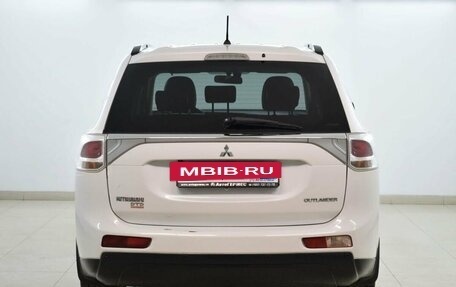 Mitsubishi Outlander III рестайлинг 3, 2012 год, 1 240 000 рублей, 3 фотография