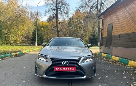 Lexus ES VII, 2017 год, 3 400 000 рублей, 1 фотография