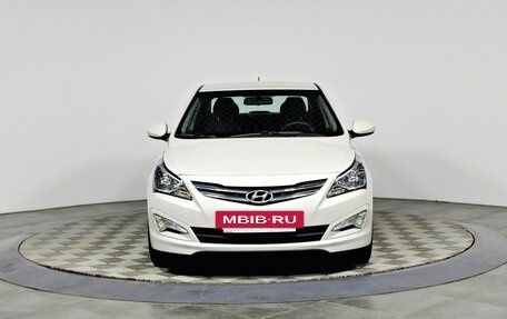 Hyundai Solaris II рестайлинг, 2015 год, 897 000 рублей, 2 фотография