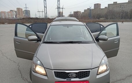 KIA Rio II, 2009 год, 525 000 рублей, 33 фотография