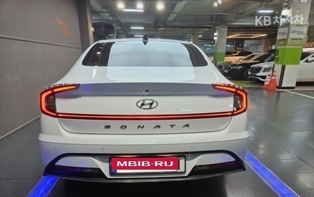 Hyundai Sonata VIII, 2021 год, 2 030 000 рублей, 3 фотография
