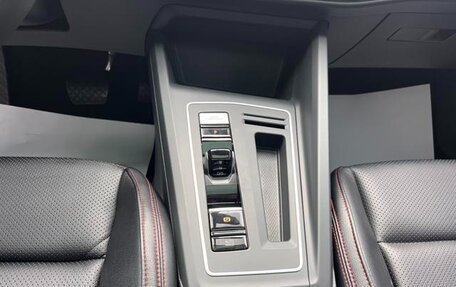 Volkswagen Golf VIII, 2022 год, 1 740 000 рублей, 18 фотография
