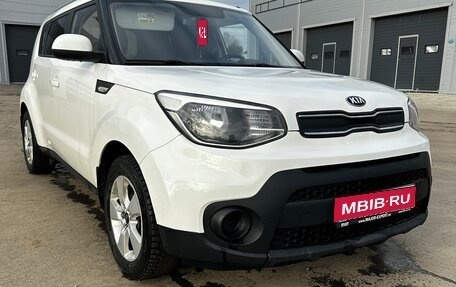 KIA Soul II рестайлинг, 2018 год, 1 200 000 рублей, 1 фотография