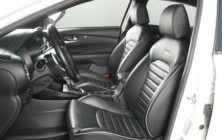 KIA Cerato IV, 2019 год, 2 239 000 рублей, 10 фотография