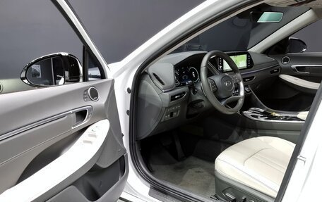 Hyundai Sonata VIII, 2022 год, 2 181 111 рублей, 5 фотография