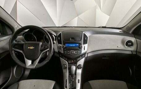 Chevrolet Cruze II, 2012 год, 589 000 рублей, 9 фотография