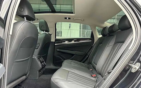 Volkswagen Passat B8 рестайлинг, 2021 год, 2 100 000 рублей, 8 фотография