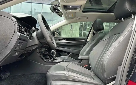Volkswagen Passat B8 рестайлинг, 2021 год, 2 100 000 рублей, 7 фотография