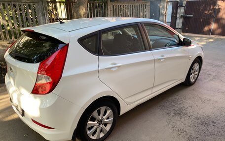 Hyundai Solaris II рестайлинг, 2016 год, 980 000 рублей, 7 фотография