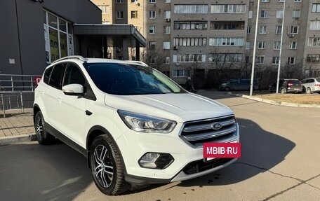 Ford Kuga III, 2017 год, 2 200 000 рублей, 2 фотография