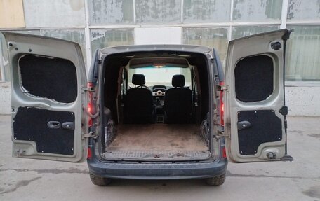 Renault Kangoo II рестайлинг, 2011 год, 730 000 рублей, 14 фотография