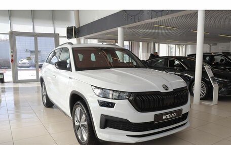 Skoda Kodiaq I, 2025 год, 5 750 000 рублей, 7 фотография