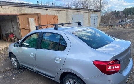 Renault Logan II, 2014 год, 900 000 рублей, 7 фотография