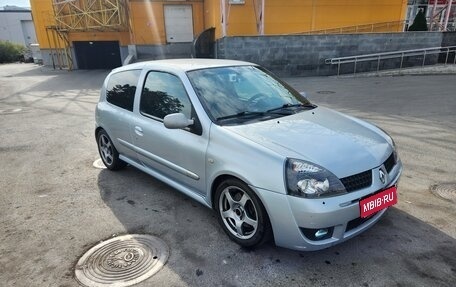 Renault Clio RS II, 2003 год, 700 000 рублей, 1 фотография