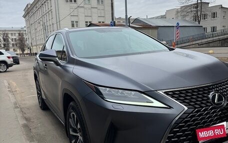 Lexus RX IV рестайлинг, 2020 год, 4 250 000 рублей, 7 фотография