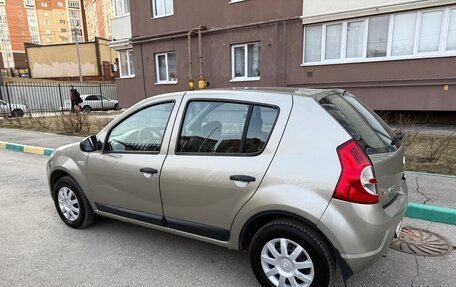 Renault Sandero I, 2011 год, 635 000 рублей, 3 фотография