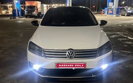 Volkswagen Passat B7, 2011 год, 710 000 рублей, 4 фотография