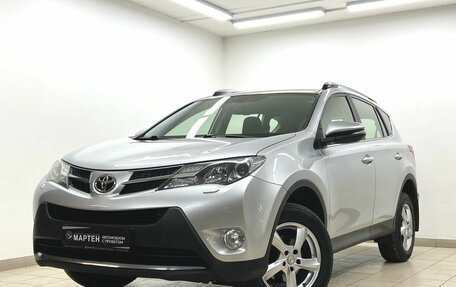 Toyota RAV4, 2015 год, 2 389 000 рублей, 7 фотография