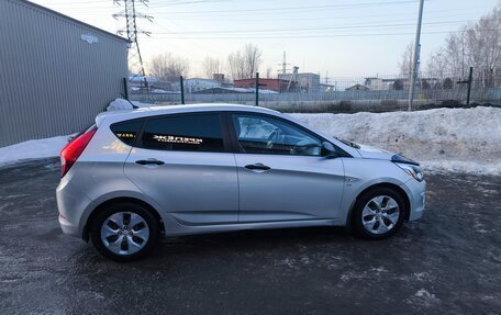 Hyundai Solaris II рестайлинг, 2015 год, 1 170 000 рублей, 3 фотография