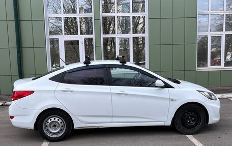 Hyundai Solaris II рестайлинг, 2013 год, 950 000 рублей, 2 фотография