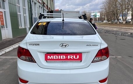 Hyundai Solaris II рестайлинг, 2013 год, 950 000 рублей, 3 фотография