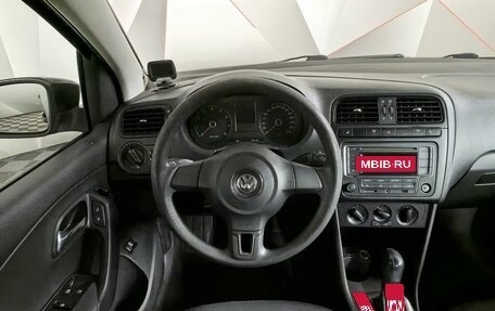 Volkswagen Polo VI (EU Market), 2013 год, 585 150 рублей, 15 фотография