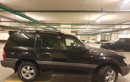 Toyota Land Cruiser 100 рестайлинг 2, 2005 год, 3 300 000 рублей, 4 фотография