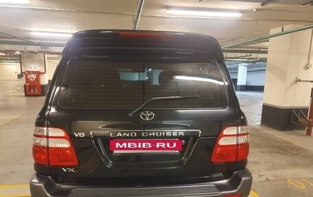 Toyota Land Cruiser 100 рестайлинг 2, 2005 год, 3 300 000 рублей, 8 фотография