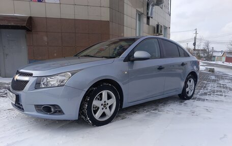 Chevrolet Cruze II, 2011 год, 740 000 рублей, 2 фотография