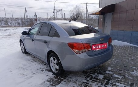 Chevrolet Cruze II, 2011 год, 740 000 рублей, 5 фотография