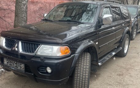 Mitsubishi Pajero Sport II рестайлинг, 2005 год, 850 000 рублей, 2 фотография