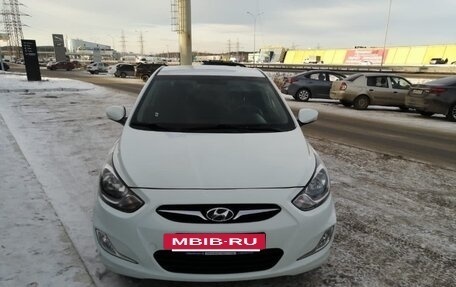 Hyundai Solaris II рестайлинг, 2012 год, 999 000 рублей, 2 фотография