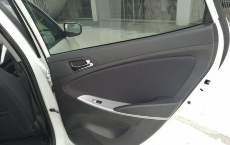 Hyundai Solaris II рестайлинг, 2012 год, 999 000 рублей, 15 фотография