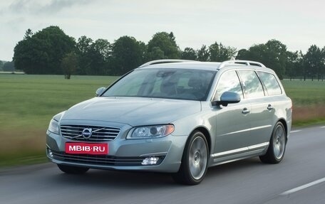 Volvo V70 III рестайлинг, 2013 год, 1 750 000 рублей, 1 фотография