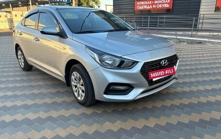 Hyundai Solaris II рестайлинг, 2017 год, 1 350 000 рублей, 14 фотография