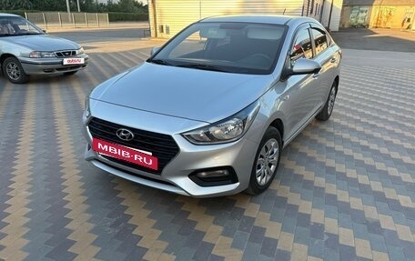 Hyundai Solaris II рестайлинг, 2017 год, 1 350 000 рублей, 15 фотография