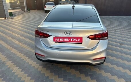 Hyundai Solaris II рестайлинг, 2017 год, 1 350 000 рублей, 16 фотография