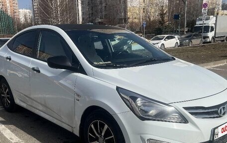 Hyundai Solaris II рестайлинг, 2014 год, 1 200 000 рублей, 3 фотография