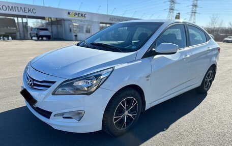 Hyundai Solaris II рестайлинг, 2016 год, 650 000 рублей, 1 фотография