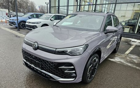 Volkswagen Tiguan, 2024 год, 5 935 000 рублей, 1 фотография