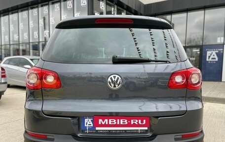 Volkswagen Tiguan I, 2010 год, 1 290 000 рублей, 3 фотография