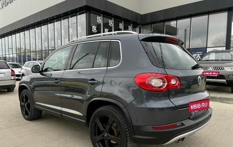 Volkswagen Tiguan I, 2010 год, 1 290 000 рублей, 2 фотография