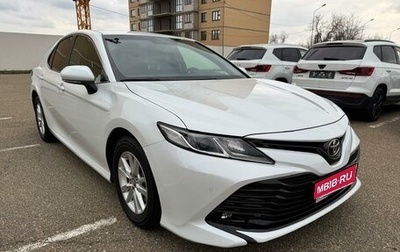 Toyota Camry, 2018 год, 2 050 000 рублей, 1 фотография