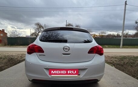 Opel Astra J, 2010 год, 570 000 рублей, 12 фотография