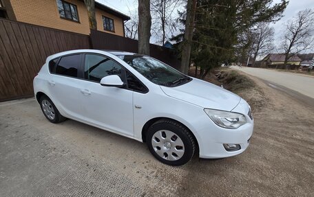 Opel Astra J, 2010 год, 570 000 рублей, 18 фотография