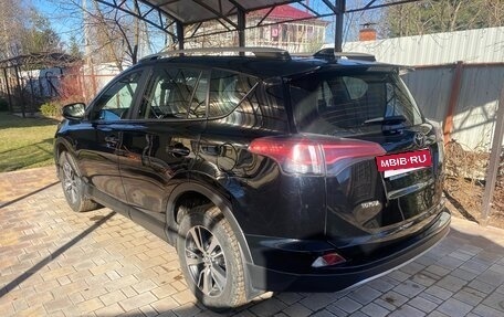 Toyota RAV4, 2018 год, 2 250 000 рублей, 3 фотография