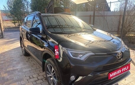 Toyota RAV4, 2018 год, 2 250 000 рублей, 5 фотография