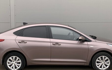 Hyundai Solaris II рестайлинг, 2019 год, 1 380 000 рублей, 3 фотография