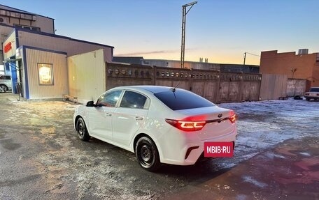 KIA Rio IV, 2020 год, 1 599 999 рублей, 3 фотография