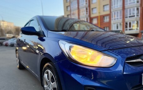 Hyundai Solaris II рестайлинг, 2011 год, 750 000 рублей, 13 фотография